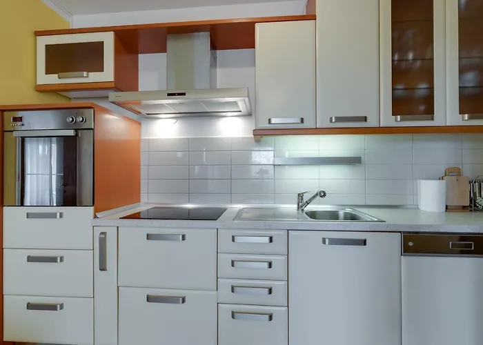 Alisa Lägenhet Ližnjan