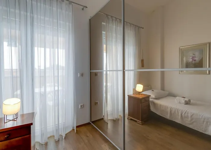 아파트 Alisa Ližnjan