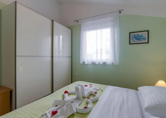 아파트 Alisa Ližnjan